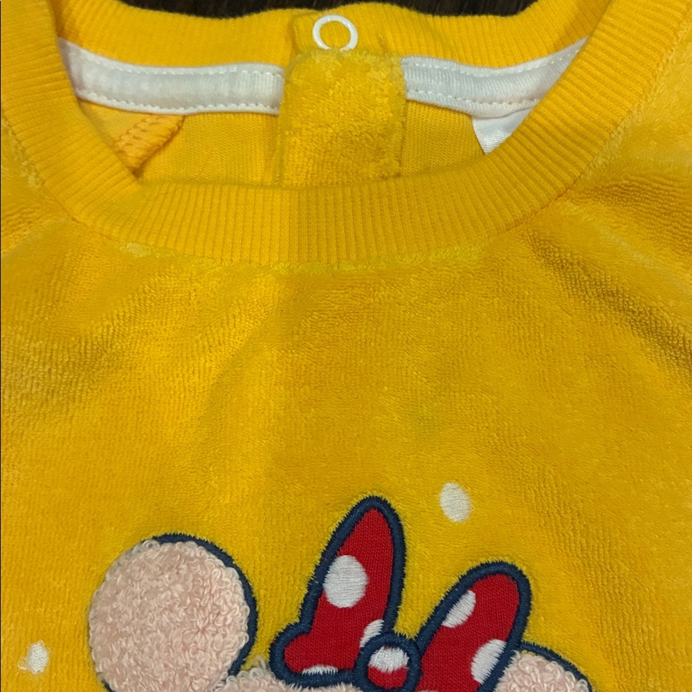 Disney Baby Yellow Snap-Button Outfit - Picture 10 of 10